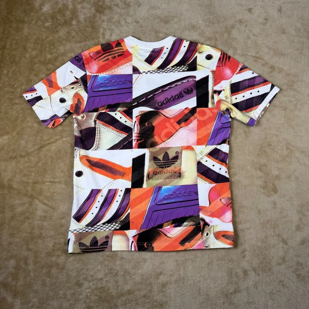 Adidas Originals Mens Years of Soles Sneaker Photo Print Graphic T-Shirt Large